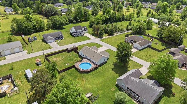 413 Talon Trail, London, KY 40744