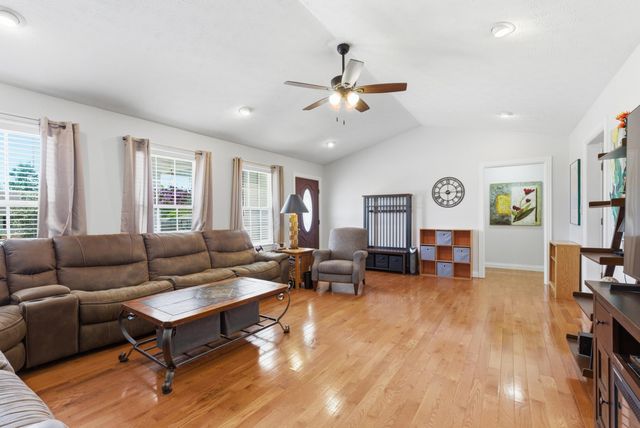 413 Talon Trail, London, KY 40744