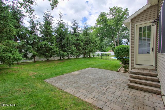 7 McKenzie Way, Saratoga Springs, NY 12866