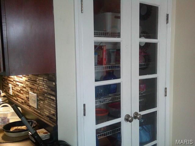 3878 Marine Avenue, St Louis, MO 63118