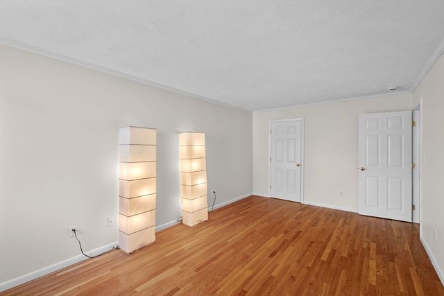 245 Lafayette Street 1H, Salem, MA 01970
