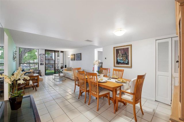 7750 W Mcnab Road 203, Tamarac, FL 33321