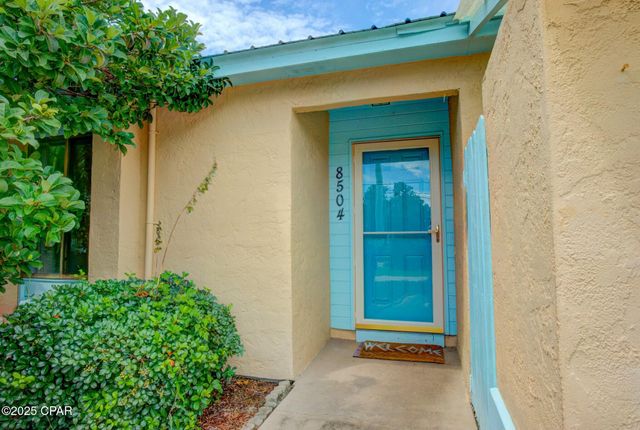 8504 N Lagoon Drive, Panama City, FL 32408