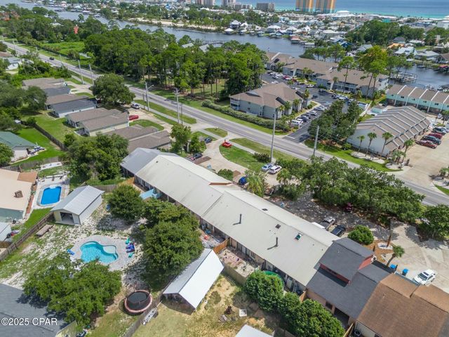 8504 N Lagoon Drive, Panama City, FL 32408