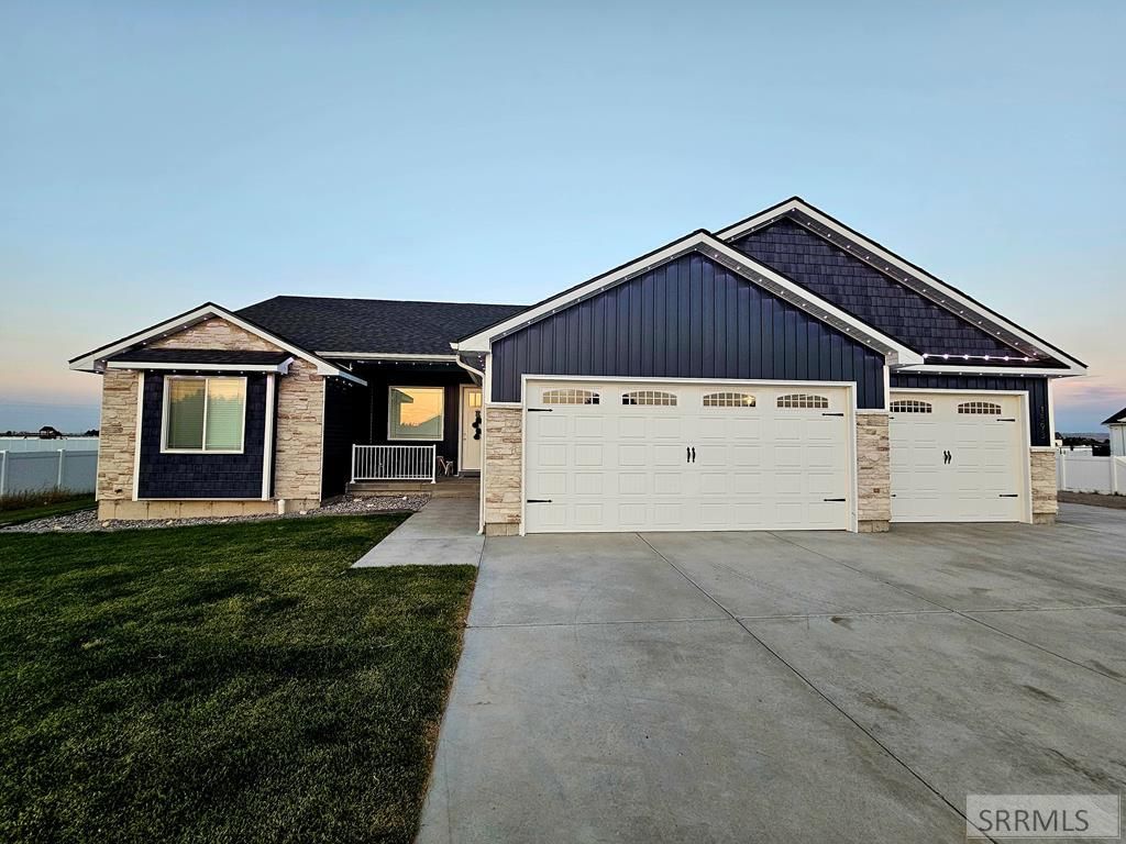 1593 N 805 E, Shelley, ID 83274