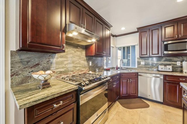 1350 Cherokee Drive, Salinas, CA 93906