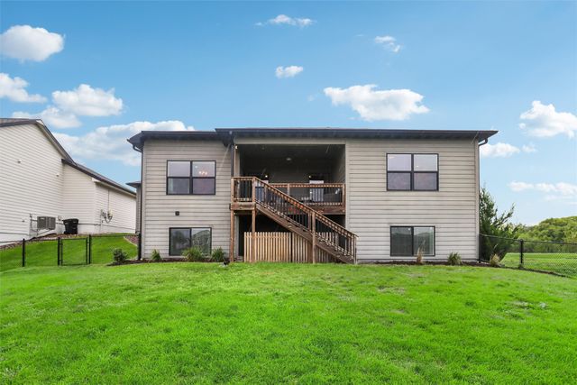 1104 SW 7th Street, Grimes, IA 50111