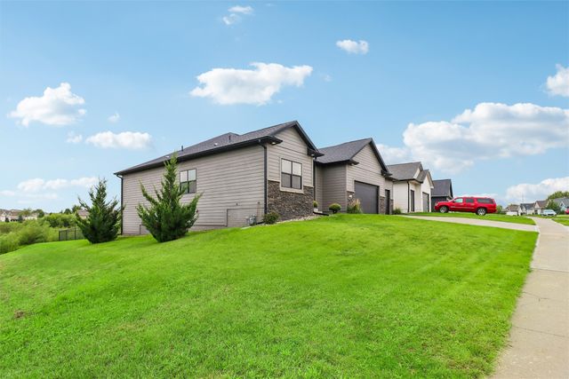1104 SW 7th Street, Grimes, IA 50111