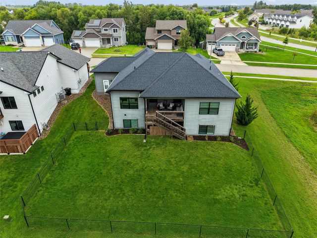 1104 SW 7th Street, Grimes, IA 50111