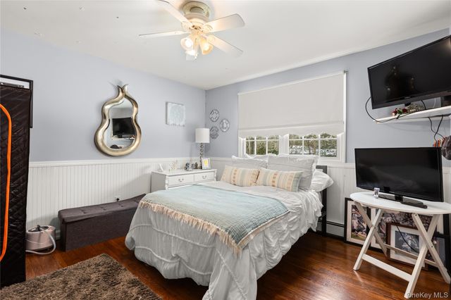 52 Matinecock Avenue, East Islip, NY 11730