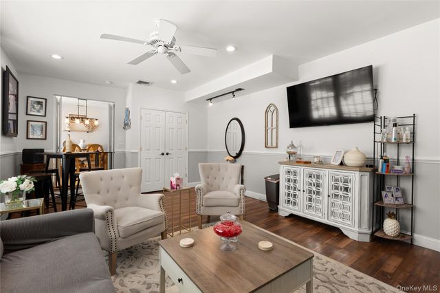 52 Matinecock Avenue, East Islip, NY 11730