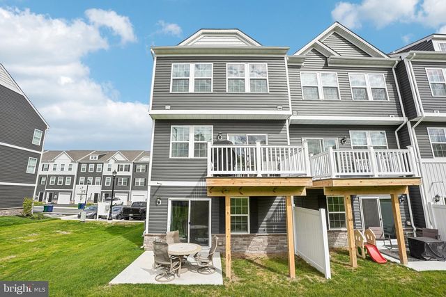 15 BAYBREEZE DR, Waretown, NJ 08758