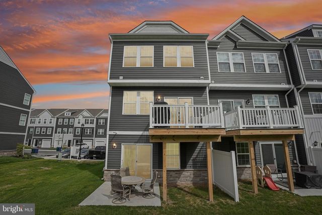 15 BAYBREEZE DR, Waretown, NJ 08758