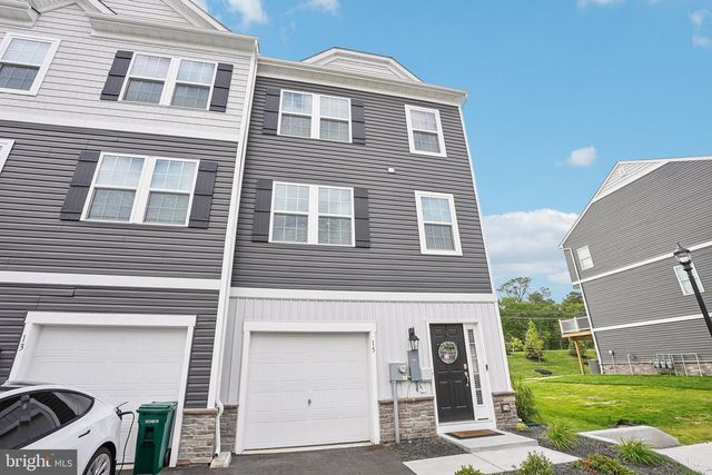 15 BAYBREEZE DR, Waretown, NJ 08758