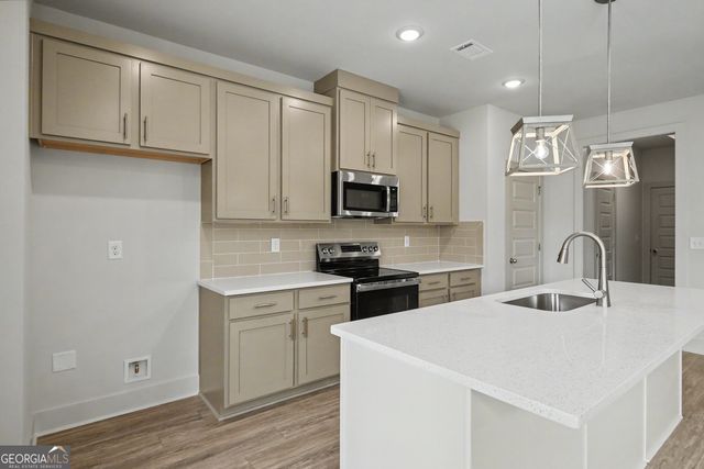 4326 Fern River Bend 66, Norcross, GA 30093
