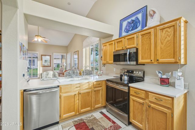 23825 S SERENITY Way, Sun Lakes, AZ 85248