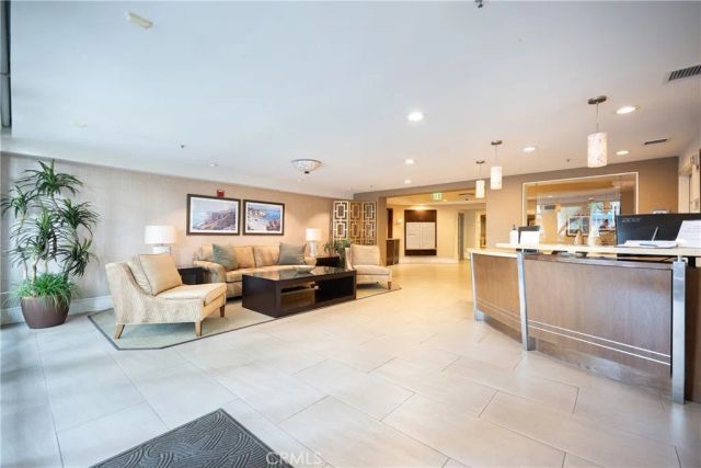 1400 E Ocean 2409, Long Beach, CA 90802