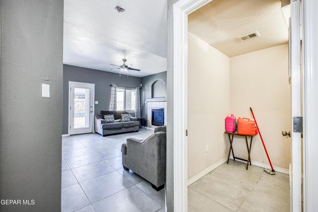 12833 TIERRA LINCE Drive, El Paso, TX 79938