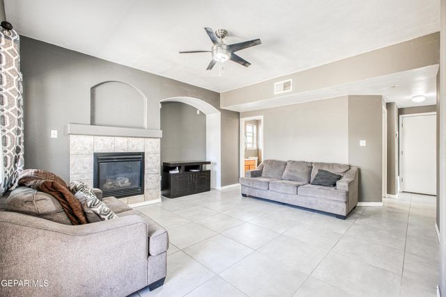 12833 TIERRA LINCE Drive, El Paso, TX 79938