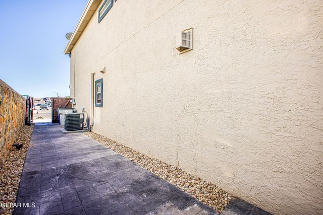 12833 TIERRA LINCE Drive, El Paso, TX 79938