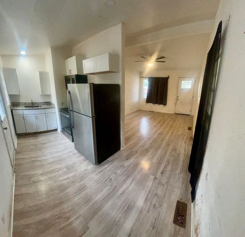 1113 Joe Louis Street, Tallahassee, FL 32304