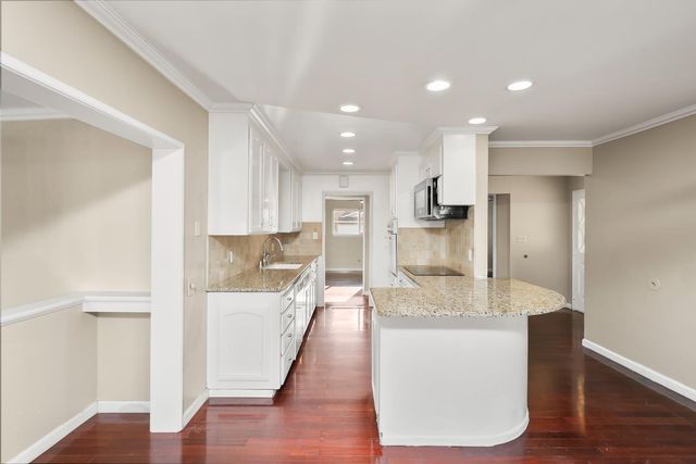 1500 Dana Way, Roseville, CA 95661