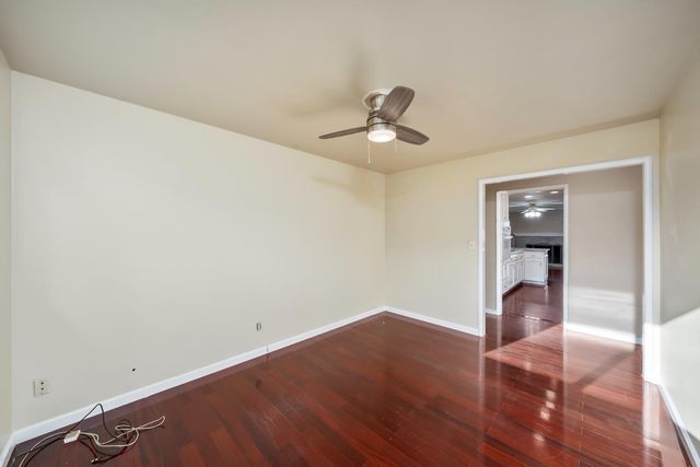 1500 Dana Way, Roseville, CA 95661