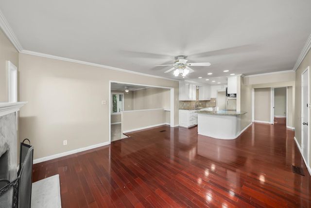 1500 Dana Way, Roseville, CA 95661