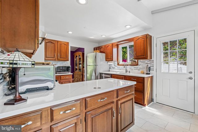11728 LOVEJOY ST, Silver Spring, MD 20902