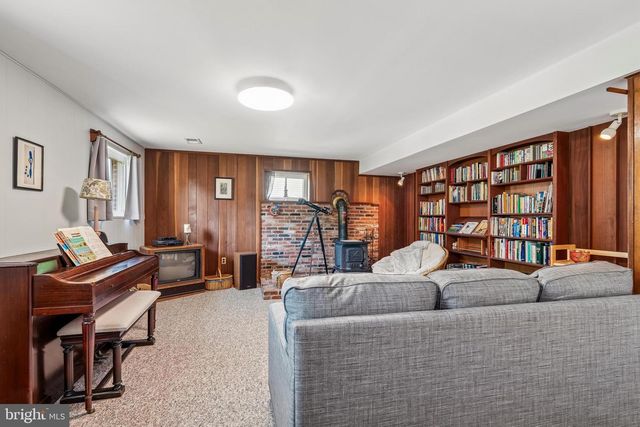 11728 LOVEJOY ST, Silver Spring, MD 20902