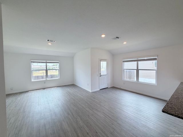750 Haas Way, San Antonio, TX 78221