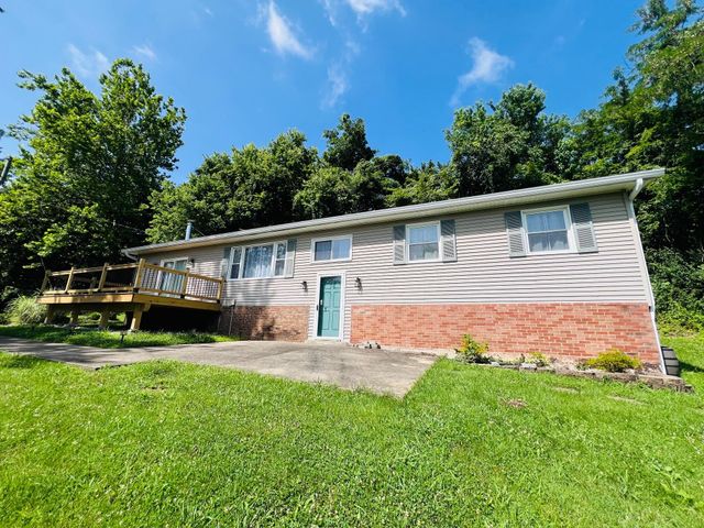8492 Lick Springs Lane, Alexandria, KY 41001