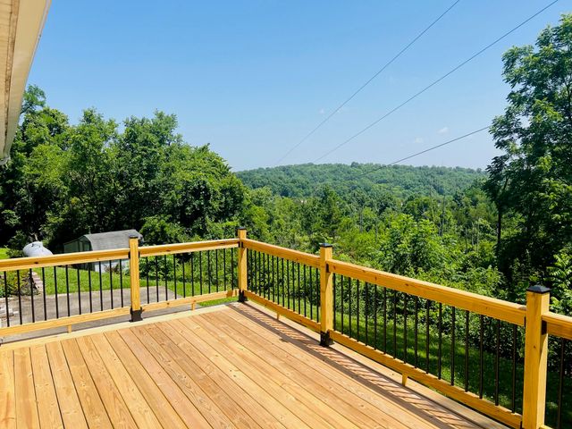 8492 Lick Springs Lane, Alexandria, KY 41001