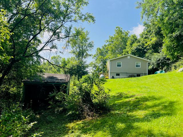 8492 Lick Springs Lane, Alexandria, KY 41001