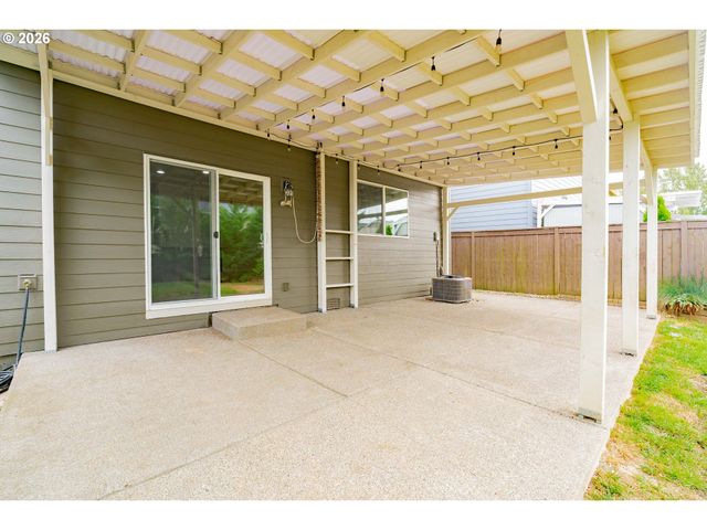 291 N 34TH Ct, Ridgefield, WA 98642