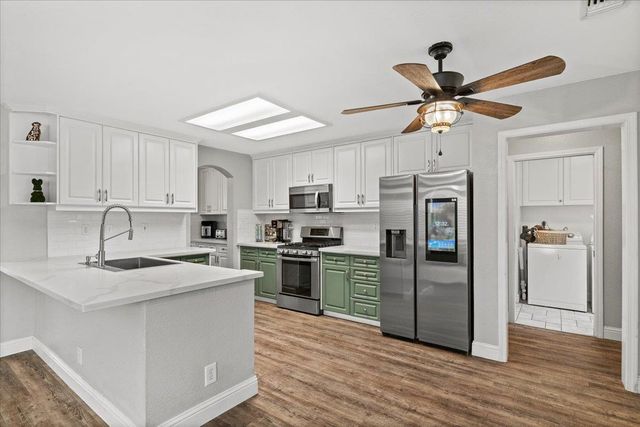 4208 Keepsake Ct, Modesto, CA 95356