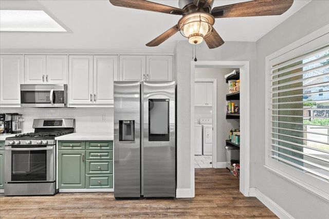 4208 Keepsake Ct, Modesto, CA 95356