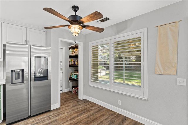 4208 Keepsake Ct, Modesto, CA 95356