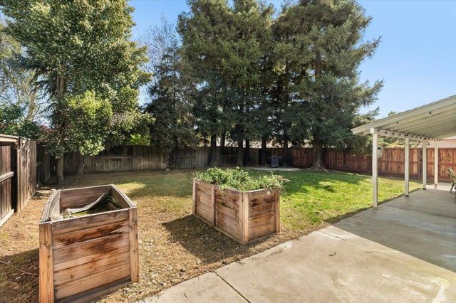 4208 Keepsake Ct, Modesto, CA 95356