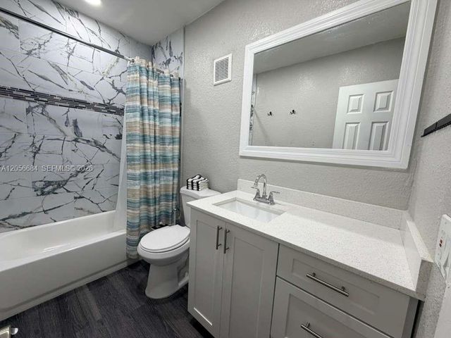 1500 NE 151st Street 104, Miami, FL 33162