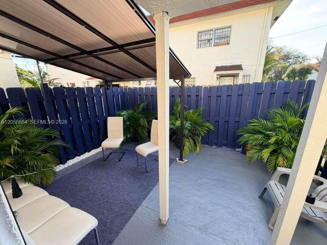 1500 NE 151st Street 104, Miami, FL 33162
