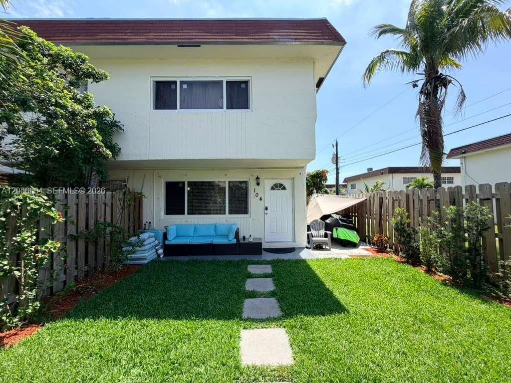 1500 NE 151st Street 104, Miami, FL 33162