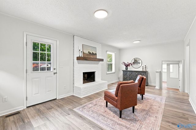 2107 Britain Avenue, Huntsville, AL 35803