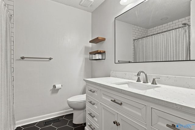 2107 Britain Avenue, Huntsville, AL 35803