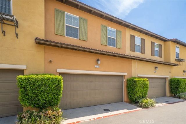 2846 E Via Fiano, Ontario, CA 91764