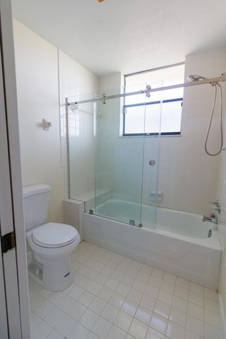 8197 ROYAL PALM Court 5, Tamarac, FL 33321