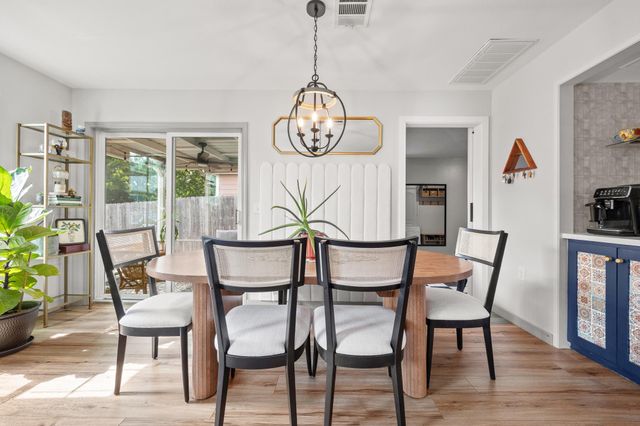 7201 Alegre PASS, Austin, TX 78744