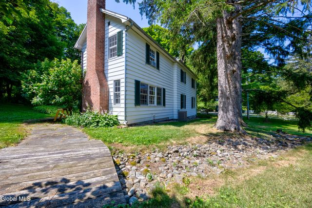 250 Bashford Road, Chatham, NY 12184