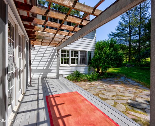 250 Bashford Road, Chatham, NY 12184