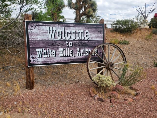 11321 W Santa Bella Drive, White Hills, AZ 86445